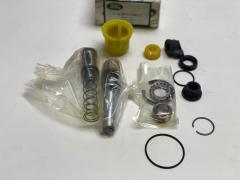 Discovery 1 Brake Master Center Repair Kit STC2903