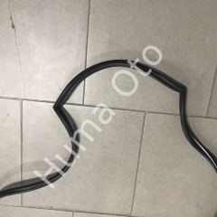 Discovery 1 2 RRC Right Front Door Seal CFE500580