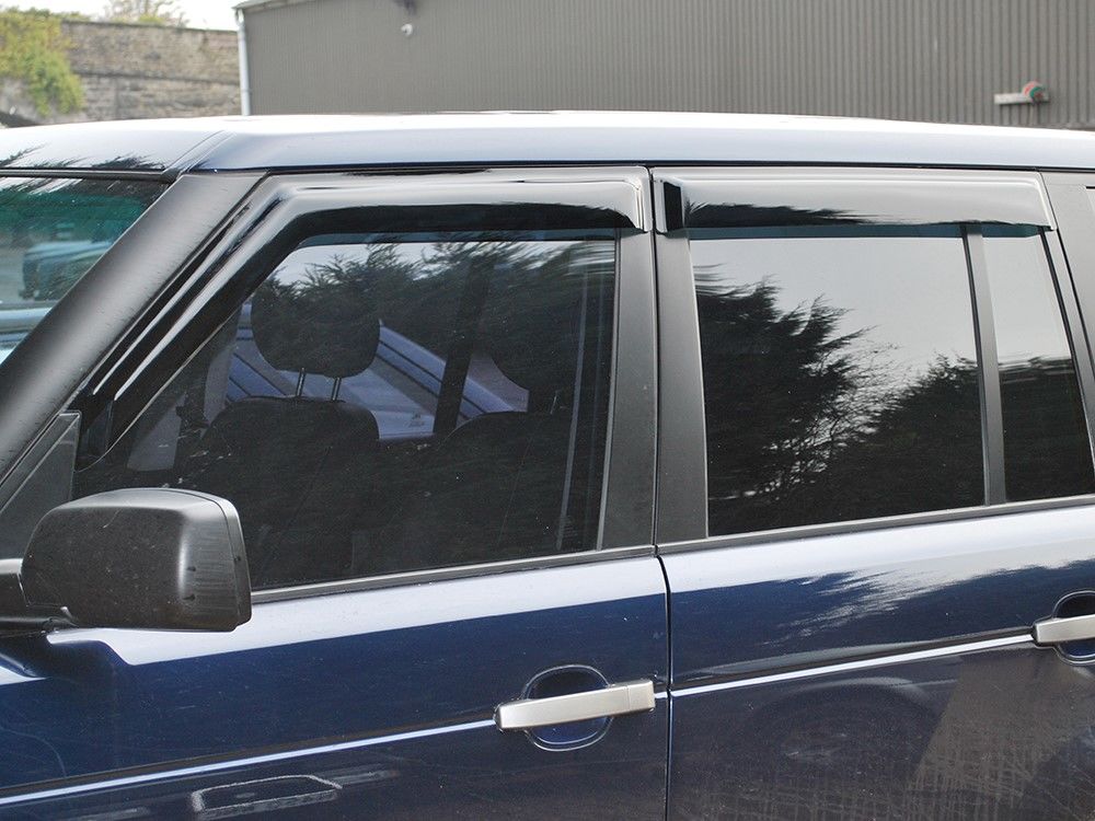 Range Rover 2002-2012 Windshield Spoiler DA6075