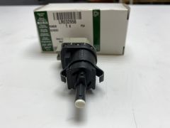 LR032956 Fren Stop Müşiri Range Rover Evoque Freelander Defender