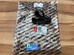 Defender Kaput Açma Kolu FSC000050-L