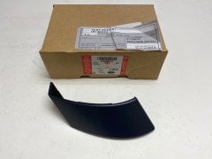 529123879LML LR174351 Ön Cam Alt Çıta Sağ Defender