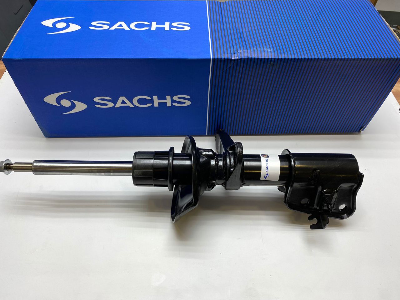 Freelander 1 Ön Sağ Amortisör RSC000040