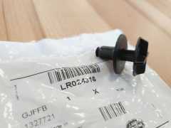 LR167008 LR024316 Klips Range Rover Discovery