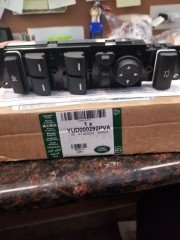 Range Rover Left Front Door Window Switch YUD000292PVA