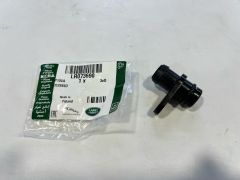 LR073690 JDE36971 Su Çıkış Bağlantısı Orijinal