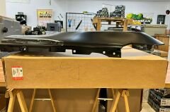 Range Rover Velar Sol Ön Çamurluk LR091699