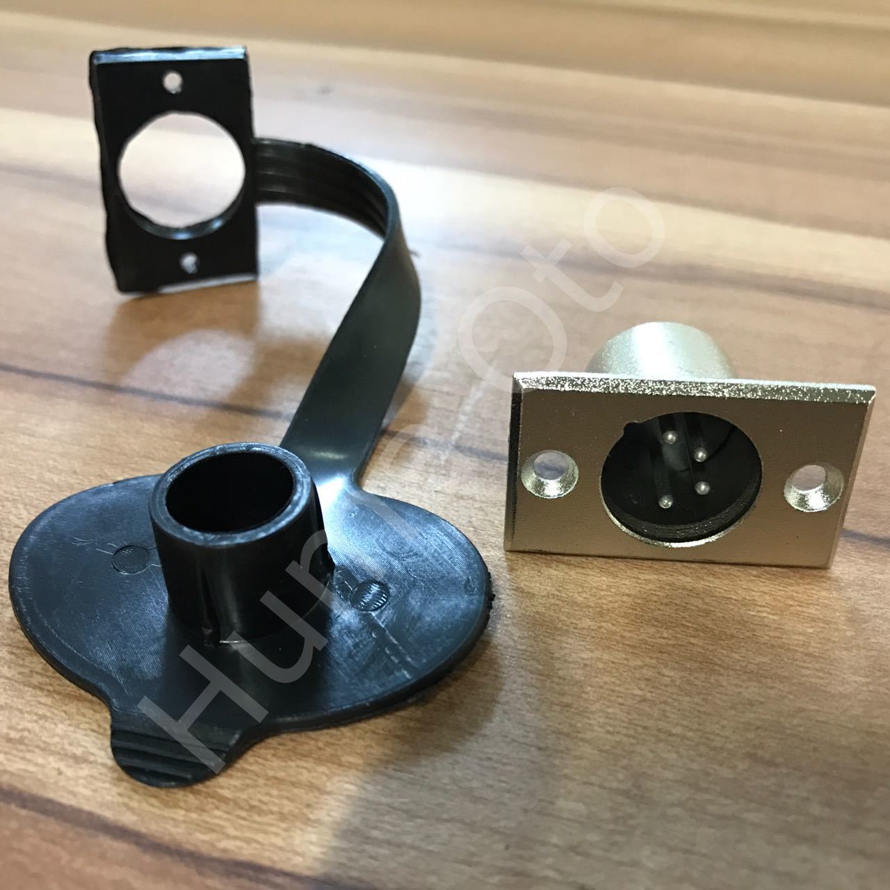 Xdyna Crane Socket 4 Pin