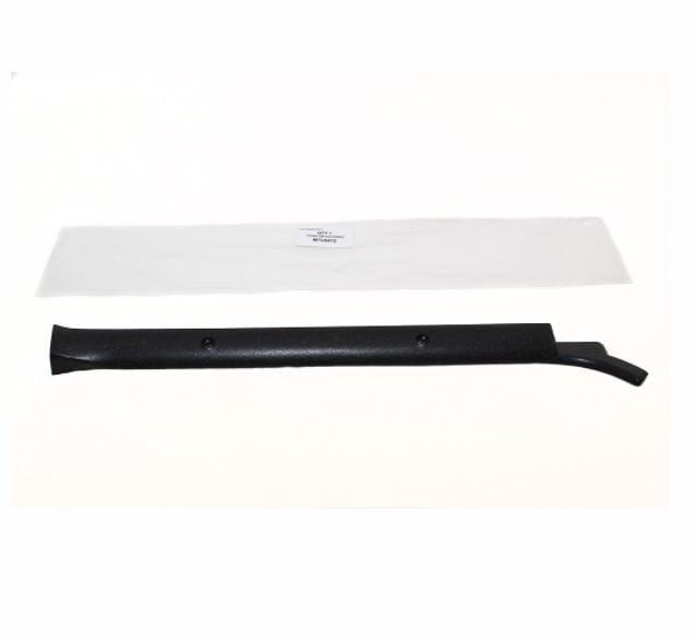 Defender Windscreen Pillar Inner Cover Right MTC5212