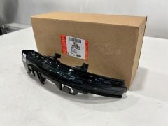 LR152956 Ayna Sinyal Lambası Sağ Range Rover