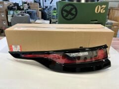 LR181912 LR111108 Sol Stop Lambası Velar Range Rover