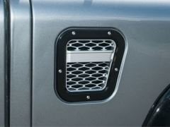 Defender XS Mudguard Right DA1970