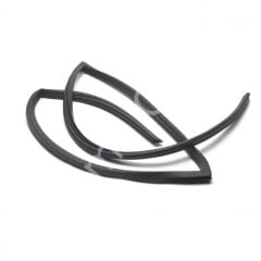 Defender Right Rear Door Seal MWC1082 LR077684