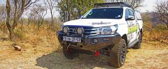 Hilux Rocco Ön Tampon BBT065-NL