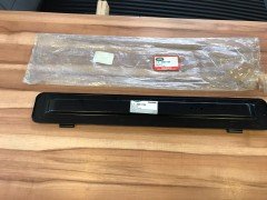 Series Defender Havalandırma Kapağı Sağ ASR1154 345845