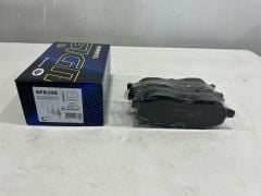 LR134694 LR019618 Front Brake Pad Sigmauto