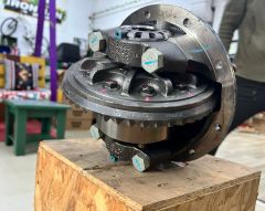 TBB000270 Differential Pear Front or Rear Defender