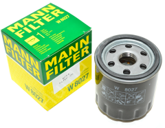 Defender Puma Engine Oil Filter LR104384