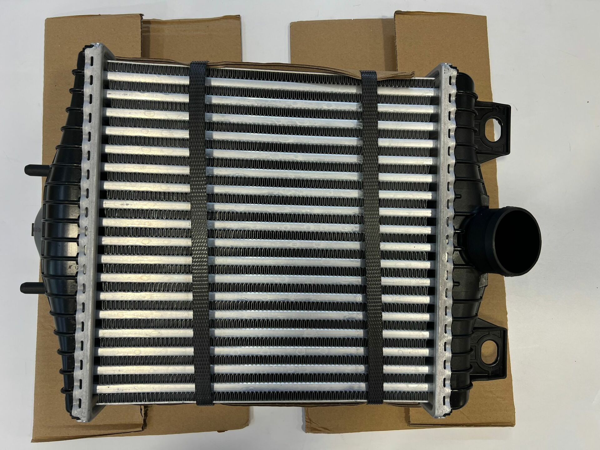ウェザーリポート LR036432 Intercooler NRF Range Rover | NRF | Huma Oto