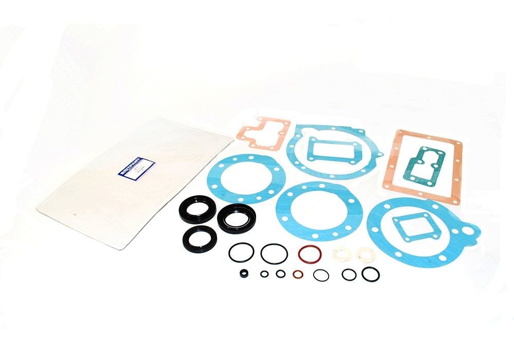 Defender Terrain Transmission Gasket Kit RTC3890