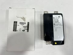 LR143099 Telematic Kontrol Ünitesi Range Rover Defender