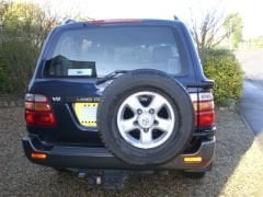 Toyota Land Cruiser 100 Series VX100 Spare Wheel Carrier