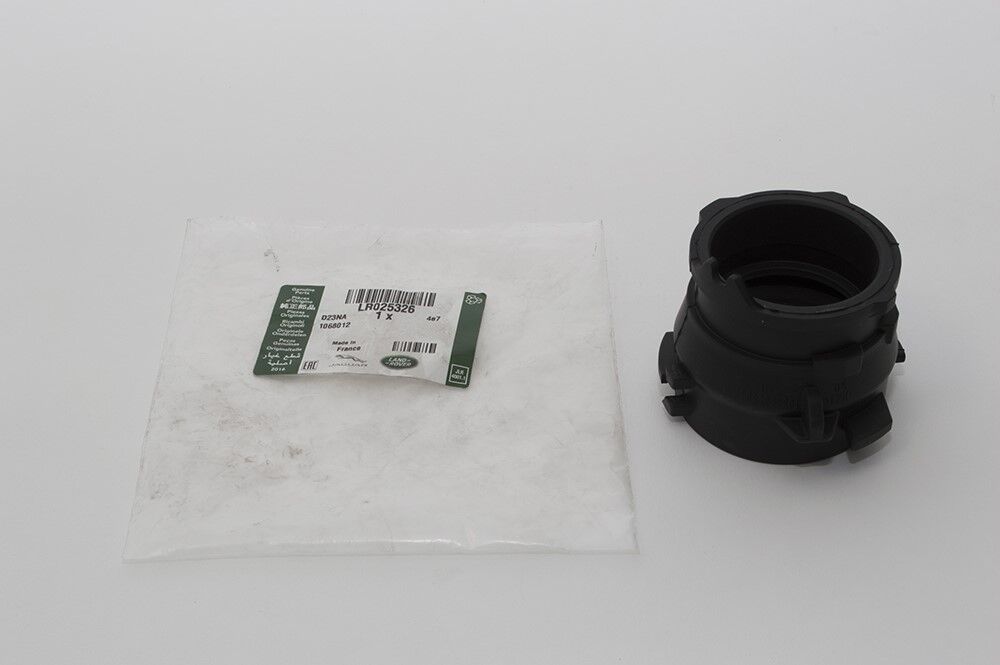 LR025326 Hava Filtre Borusu Ara Bağlantı