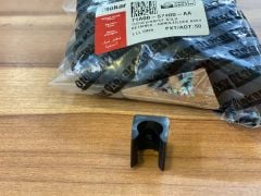 Defender Kaput Dayama Plastik Klipsi MRC7623-LD 71A00-57400-AA