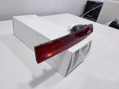 453123465 LR130826 Arka Sis Lambası Sol Defender