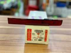 453123464 LR130824 Arka Sis Lambası Sağ Defender