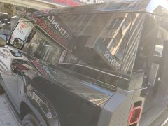 LR132089 Arka Yan Cam Sol Yeni Defender 90