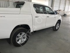 Hilux Revo Elektrikli Basamak