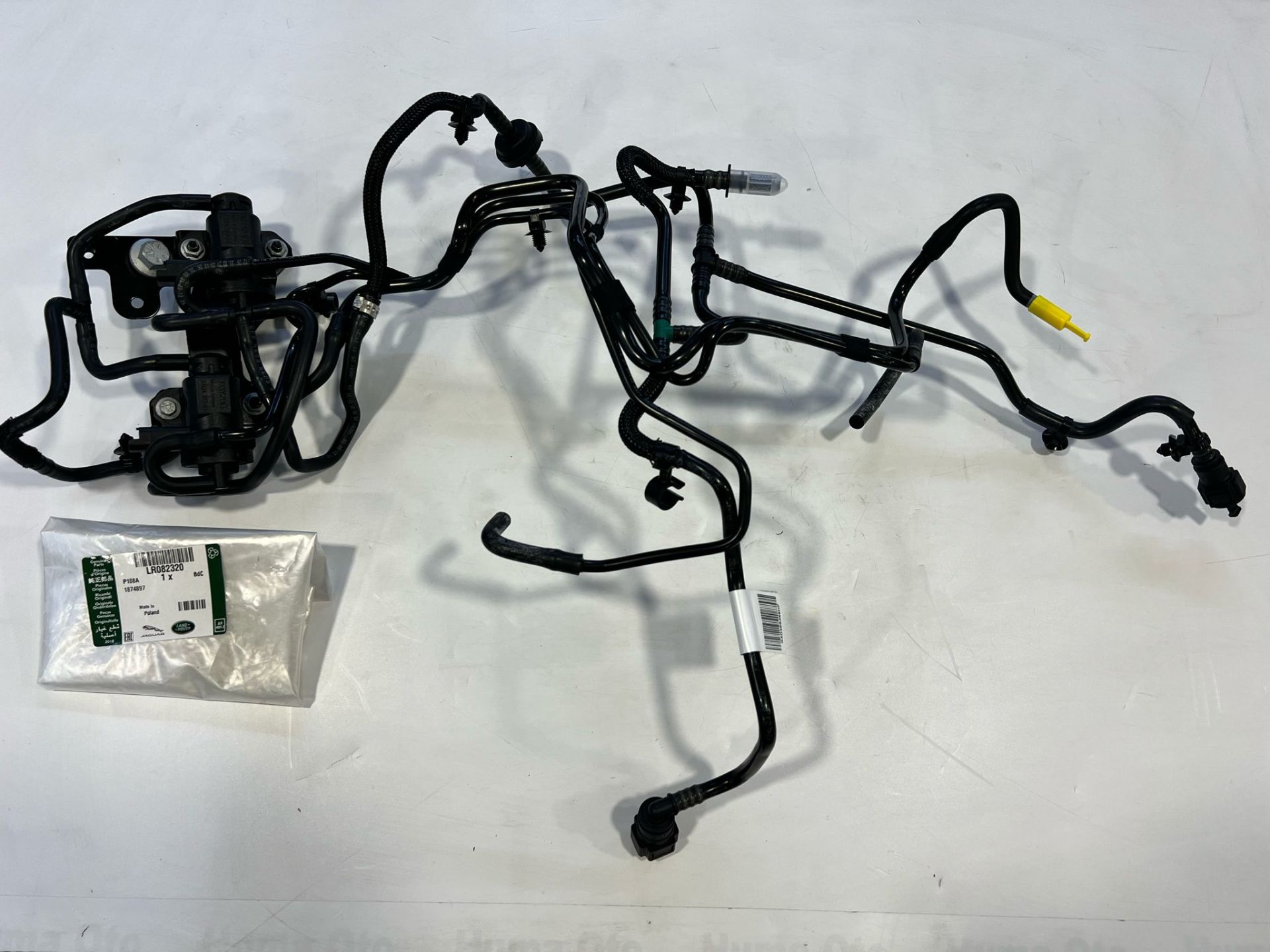 LR082320 Vakum Kontrol Hortumu Range Rover Discovery