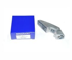 Defender Ön Cam Çerçeve Menteşesi Sağ MXC7846