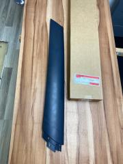 LR174349 LR161356 Finisher A-Pillar RH Defender