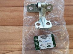 LR056320 LR046053 Left Front Door Lower Hinge Freelander 2