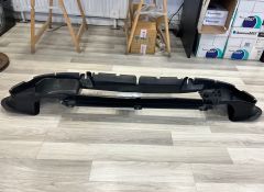 LR152421 LR142978 Air Duct Front Range Rover Velar