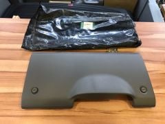 Discovery 2 Lid Assembly-Facia Fuse Box FCM100340LPW