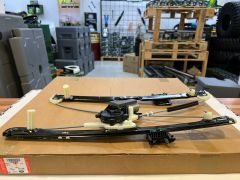 LR153956 Cam Krikosu Sol Arka Range Rover Sport