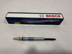 LR001302 Isıtma Kızdırma Bujisi Bosch Freelander 2