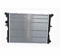 Defender Td5 Radiator PDK000100