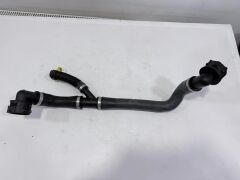 LR072035 J9C1409 Radyatör Hortumu