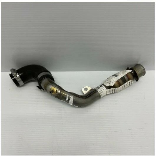 Intercooler Pipe Right LR094281