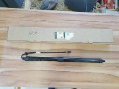 LR159595 LR126172 Elektrikli Bagaj Amortisörü Range Rover