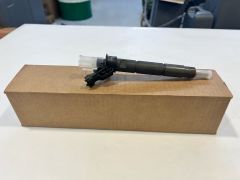 LR125522 JDE40835 Enjektör BOSCH 3.0 I6 Dizel