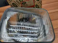 Discovery 1 Headlamp RH STC765