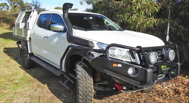 Navara NP300 Snorkel ISNORKEL048